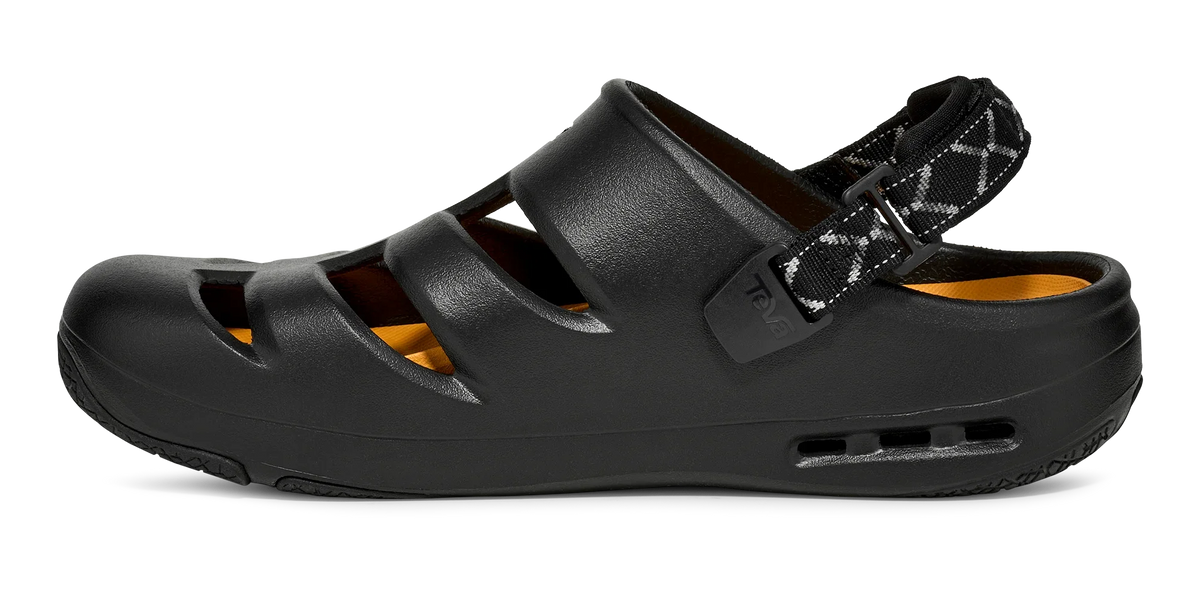 ApreAqua Closed-Toe Water Sandal