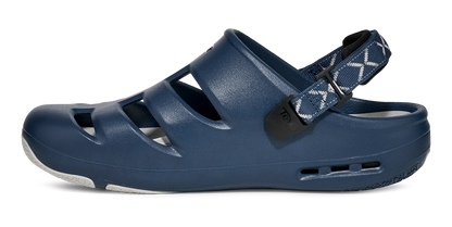 ApreAqua Closed-Toe Water Sandal